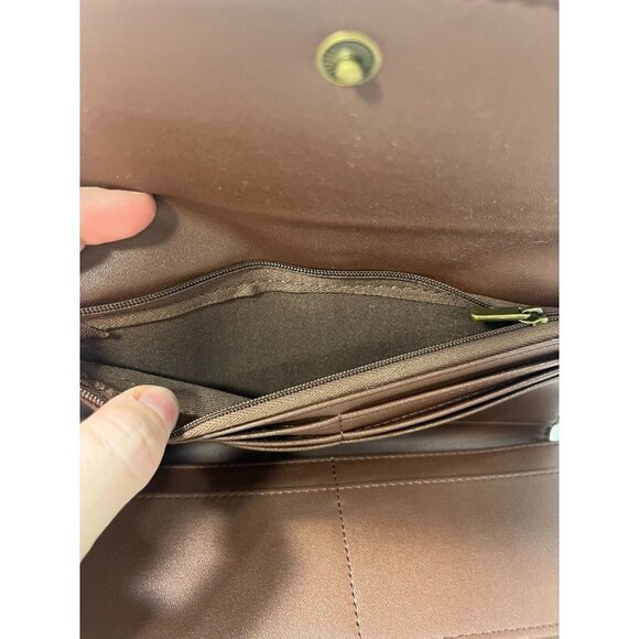 Universal Thread Brown Wallet NWT - Picture 3 of 6